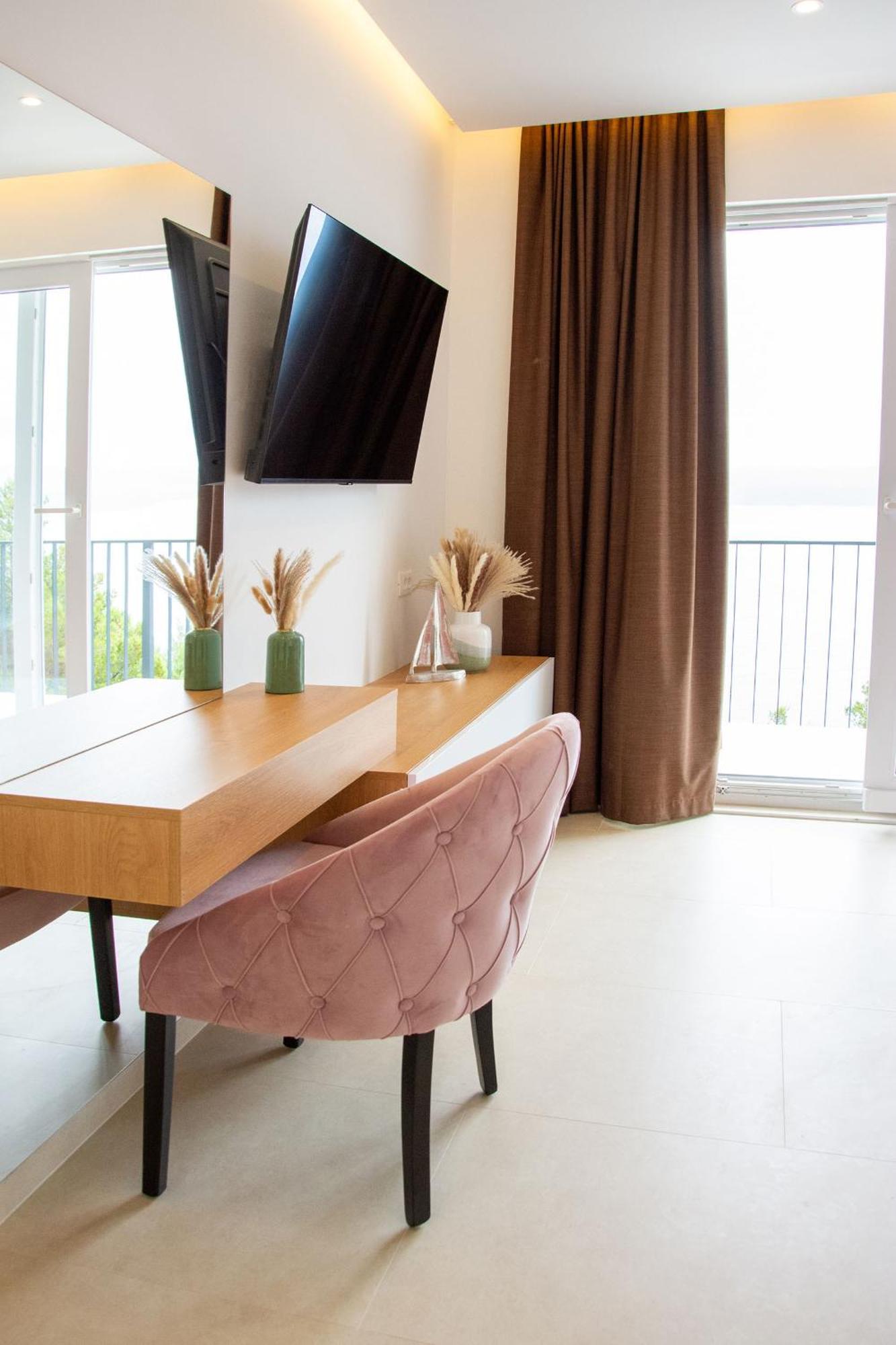 Joell Apartments Локва-Рогозница Экстерьер фото