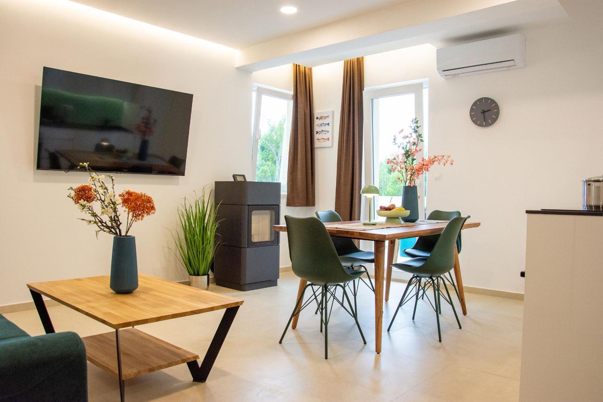 Joell Apartments Локва-Рогозница Экстерьер фото