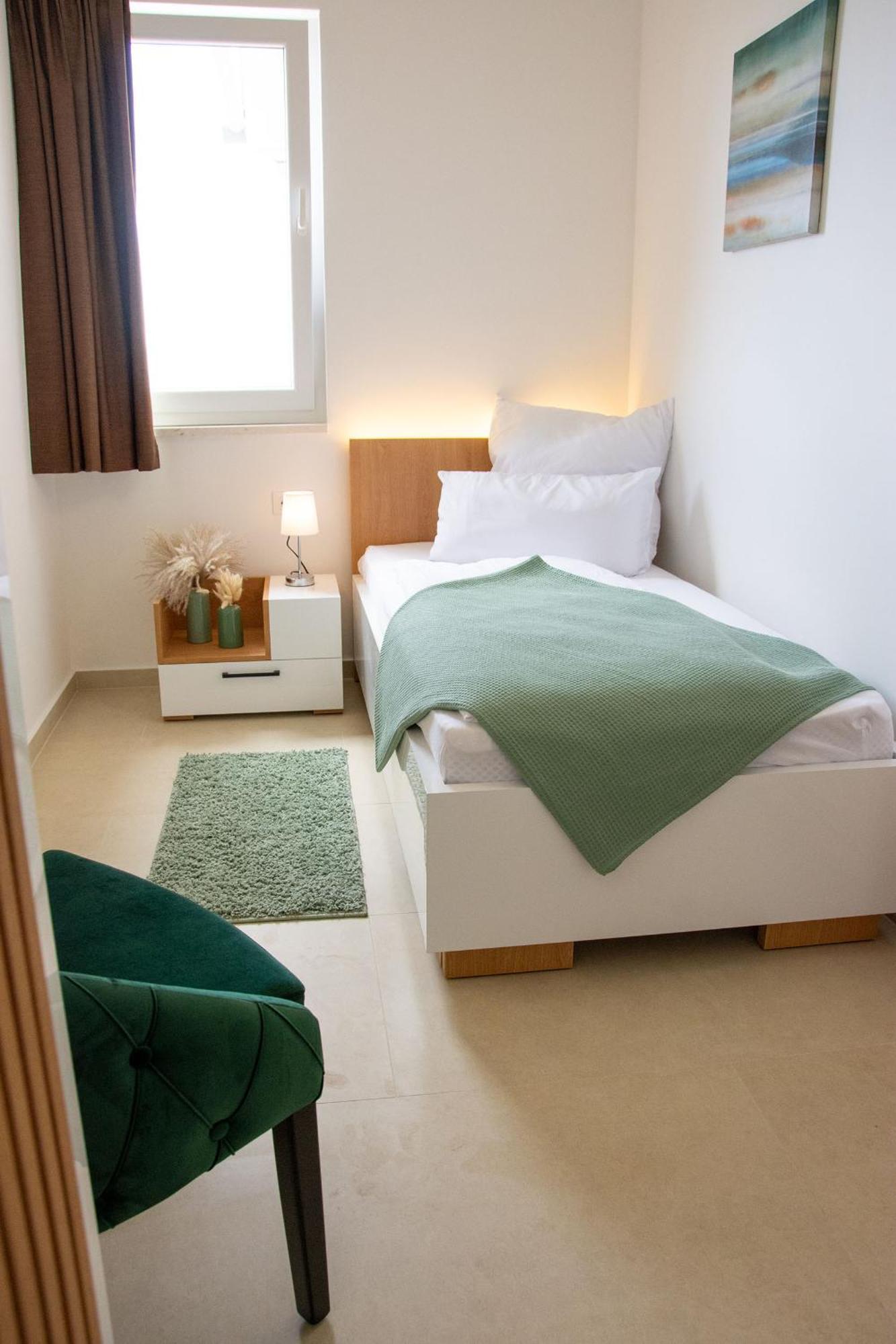 Joell Apartments Локва-Рогозница Экстерьер фото